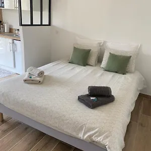  Apartment Mistral Gagnant - Parking Prive France